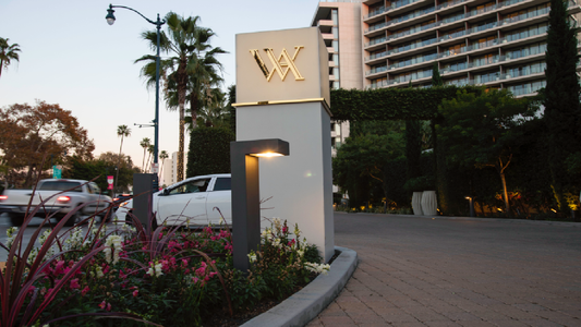 BL350 | Waldorf Astoria Beverly Hills, CA